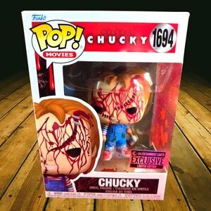 Chucky entertainment earth exclusive funko # 1694 (nib) With Pop Protector